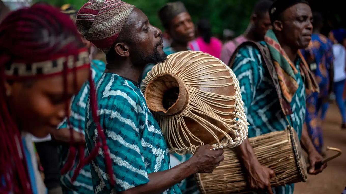 أفضل كتب السفر لإلهام مغامرتك القادمة