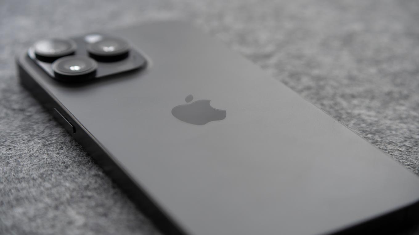 iPhone 17 الأساسي