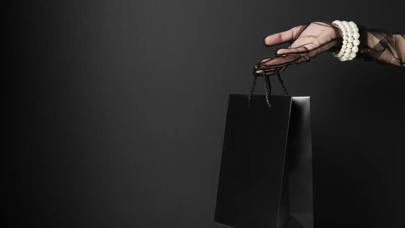 تراجع سوق السلع الفاخرة.. الأسباب وتغيّر ولاء المستهلك