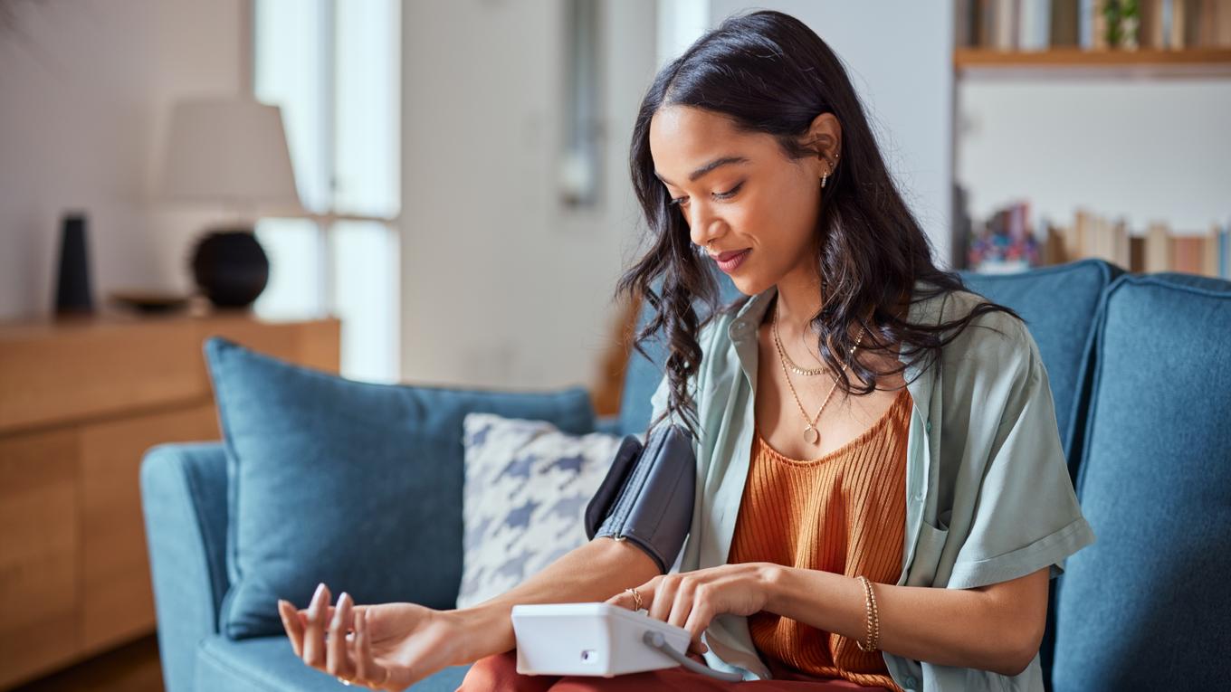 صورة توضيحية لمراقبة السكر