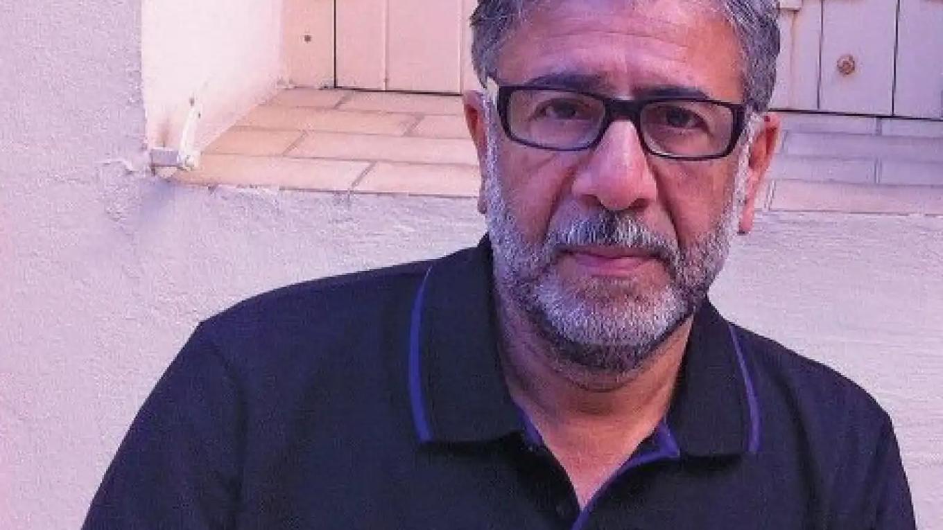 الشاعر الأردني الراحل أمجد ناصر