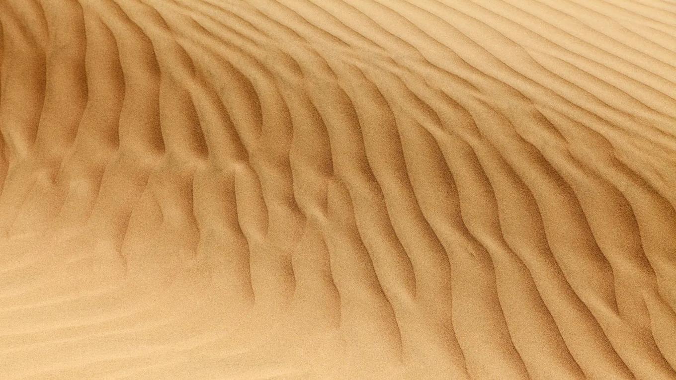 تفسير حلم الغرق بالرمل
