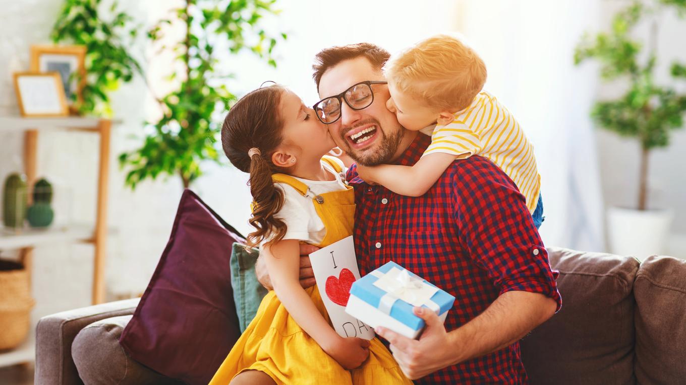 صورة تعبيرية عن عيد الأب