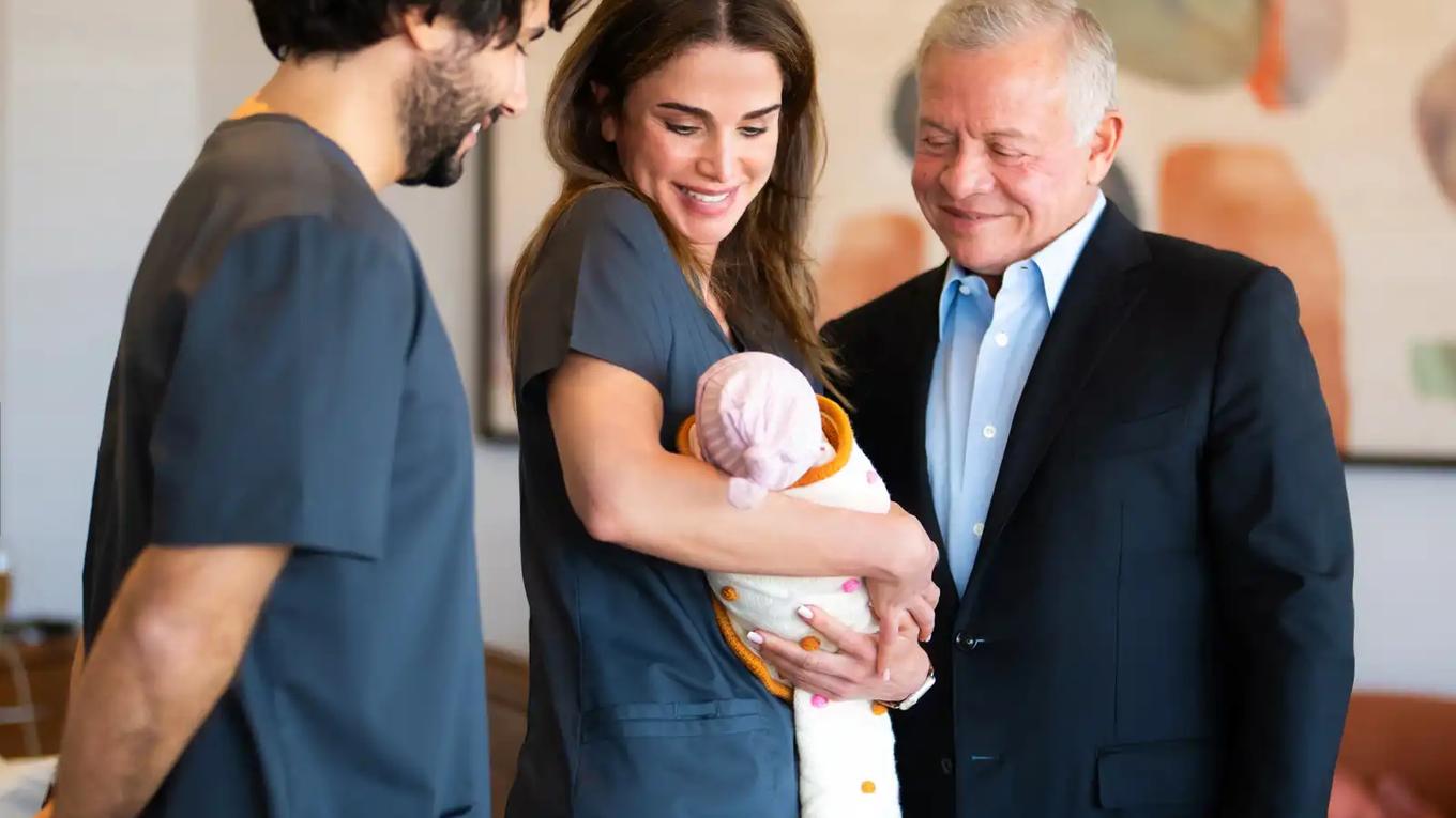 الملكة رانيا