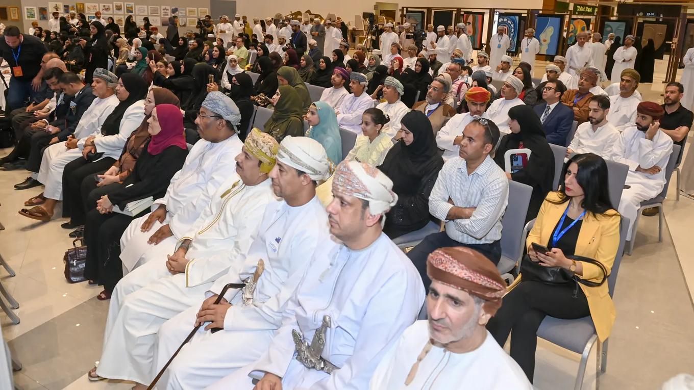 الفائزون في البطولة الوطنية للقراءة