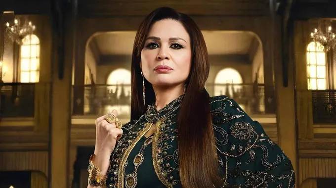إلهام شاهين تتألق في فيلم ريستارت
