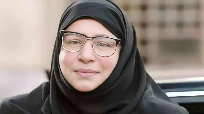 عبلة كامل تثير الجدل بظهورها الجديد