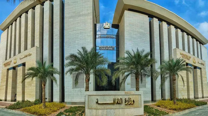 أحمد الشهاوي ضمن جوائز الدولة التقديرية 2025