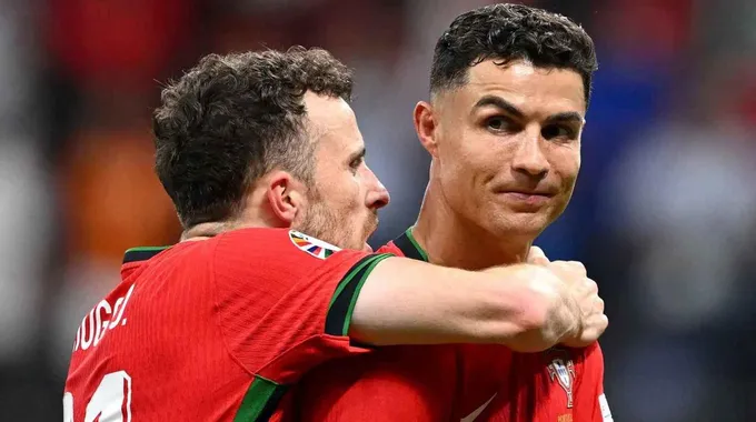 وداع مؤثر لجوتا في جنازته المهيبة