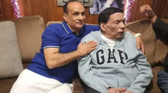 عادل إمام يعود للظهور بعد غياب طويل