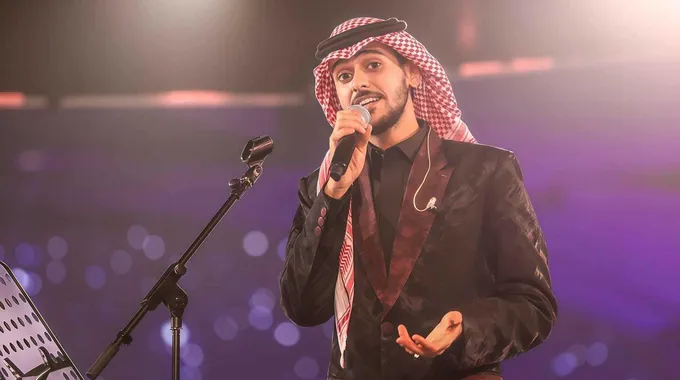 عايض يوسف يفتتح موسم الرياض بأمسية استثنائية
