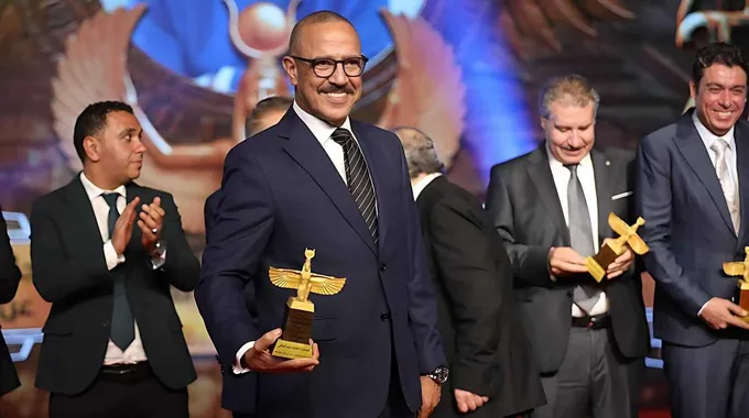 أشرف عبد الباقي يتألق في مهرجان همسة