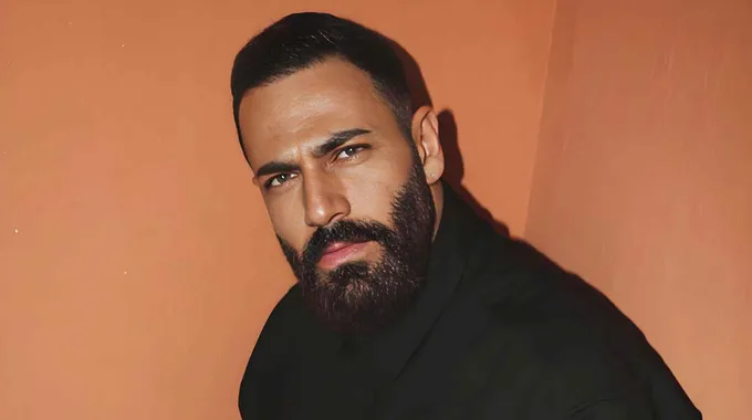 لحظات خاصة بين نيقولا معوض وإليسا