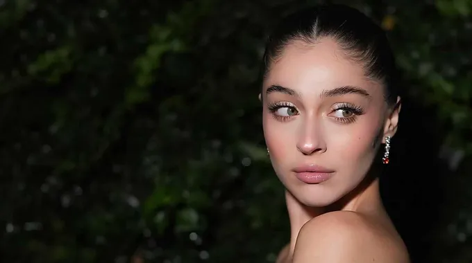 جيمري بايسل تتعرض لإصابة أثناء التصوير