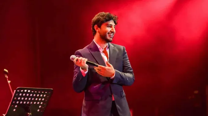 محمد فضل شاكر يستعد لحفله في جدة