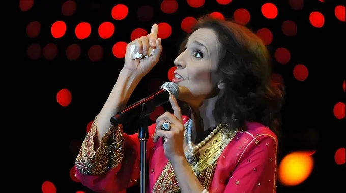 رحيل نعيمة سميح: أيقونة الغناء المغربي