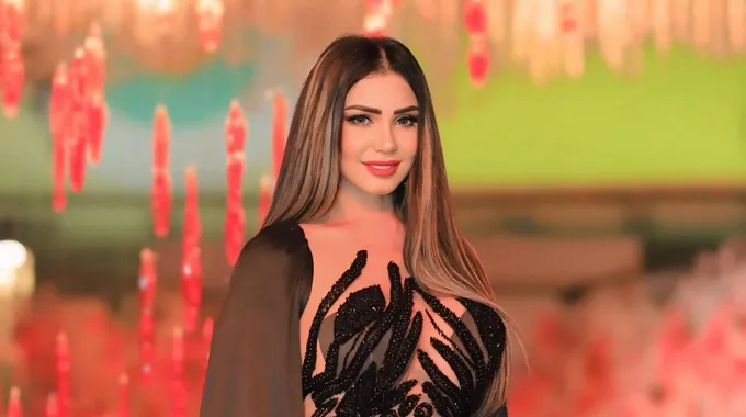 إيناس عز الدين تعتذر عن حفلاتها بسبب وعكة صحية