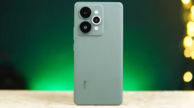 ريلمي تطلق هاتف Realme 15 Pro 5G المذهل