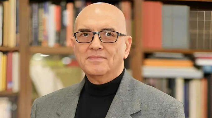 محمد سلماوي شخصية العام الثقافية 2025