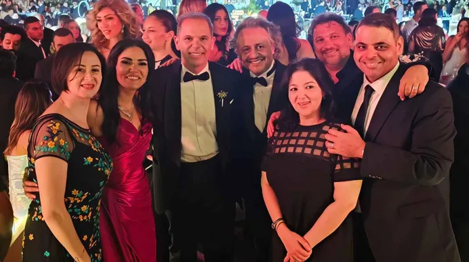 زفاف عادل ابن رامي إمام في أجواء مبهجة
