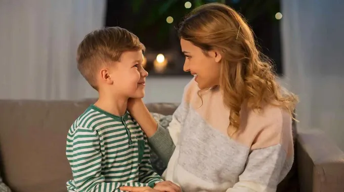كلمات صغيرة تعزز العلاقة مع الأطفال
