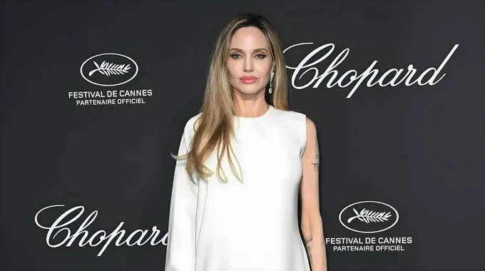 أنجلينا جولي تتألق في مهرجان كان السينمائي