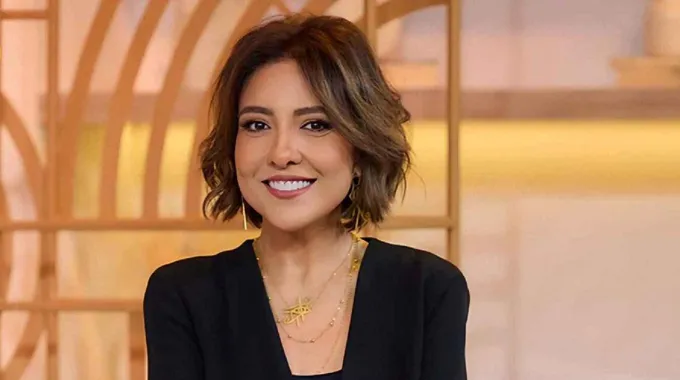 مي كساب تدعم كريم وزوجته خلال الحفل