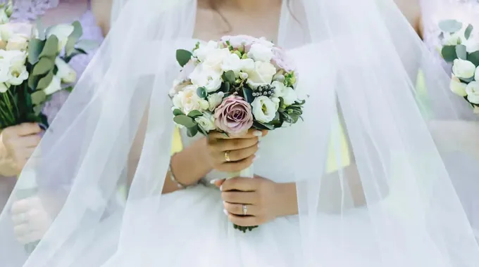 العمر المثالي للزواج في المجتمعات العربية