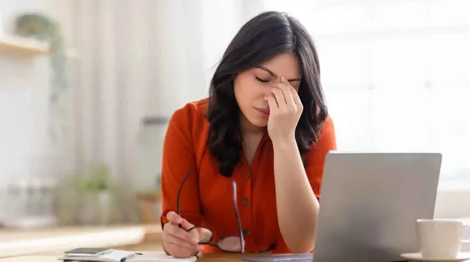 كيف تتغلبين على المماطلة وتحققين أهدافك