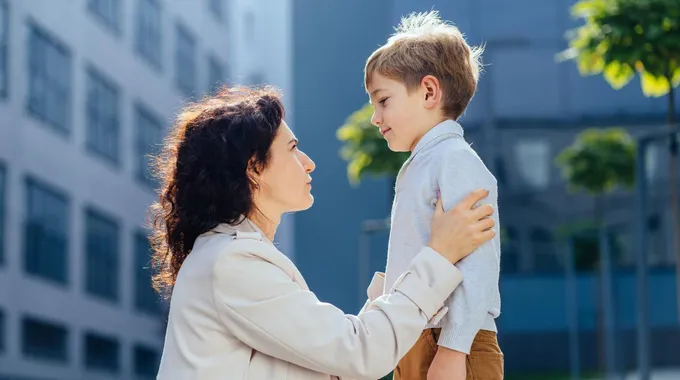 تجاوز الخجل عند الأطفال لبناء صداقات