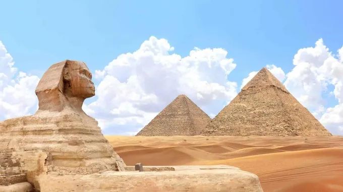 استمتع بزيارة عجائب الدنيا السبع