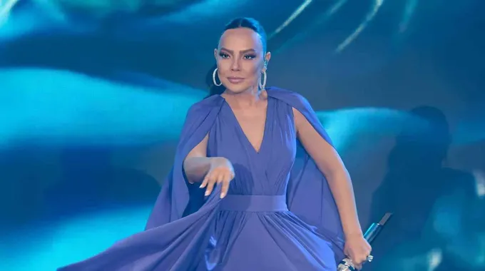إبرو غوندش تعلن انفصالها عن زوجها الرابع