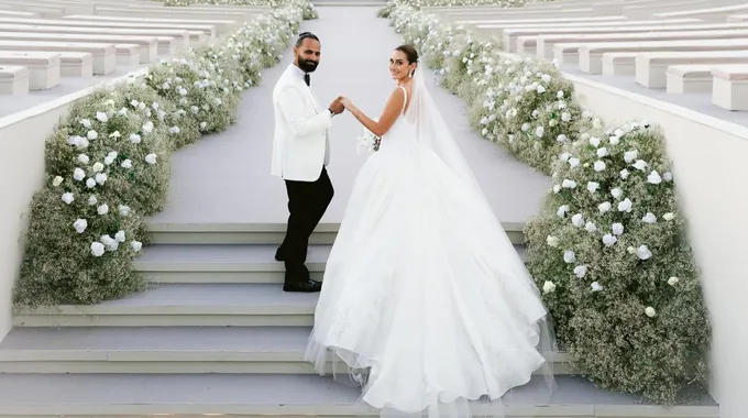 أمينة خليل تكشف حقيقة شائعات الحمل