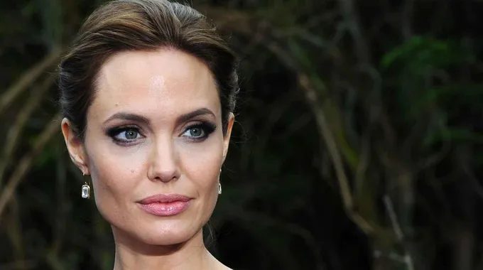 مهرجان كان السينمائي: إطلالات مبهرة لعام 2025