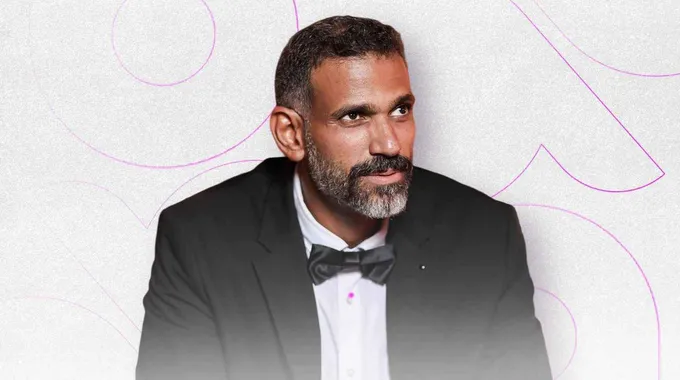 إيهاب عبد الواحد يحتفل مع أسرته في العرض الخاص