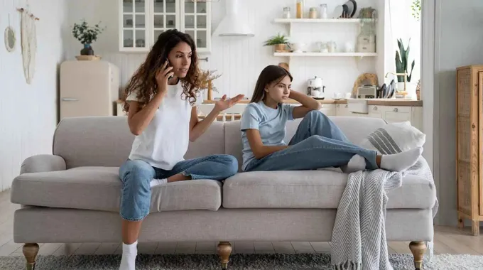 أهمية تعبير الأهل عن مشاعرهم أمام الأطفال