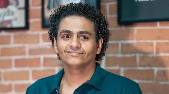 خلاف مثير بين محمد صلاح العزب وأيمن بهجت قمر