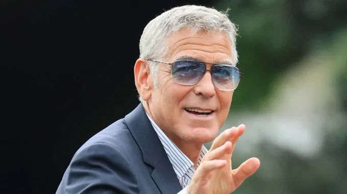 جورج كلوني يثير الجدل في مهرجان فينيسيا 2025