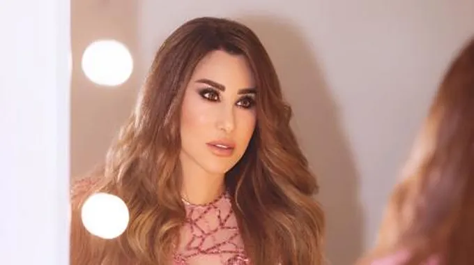 زلزال المغرب يجبر نجوى كرم على إيقاف حفلها في